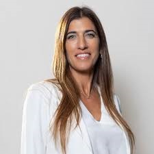Doctora Carolina Chacón - Retrato profesional, imagen de calidad