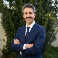 Federico Viola, director de la Facultad de Filosofía y Humanidades de la Universidad Católica de Santa Fe, en entrevista en Radio Sol Play 91.5 — Jornadas Religión y Sociedad: nuevas formas de creer sin pertenecer.