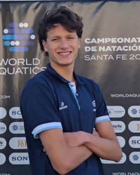 Mateo Meyer, nadador argentino, en entrevista en el estudio de Radio Sol Play 91.5, Santa Fe